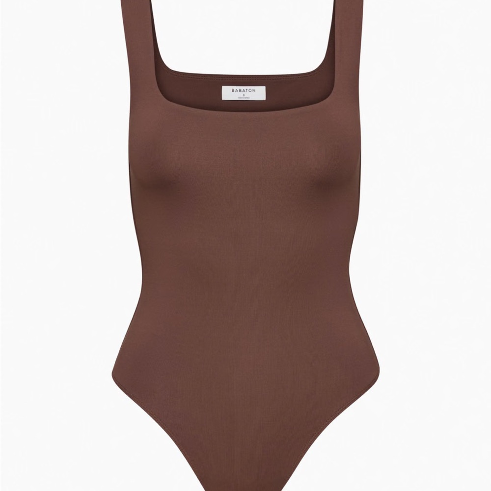 Aritzia Babaton Contour Tank Bodysuit - Coffee Bean (XXS)